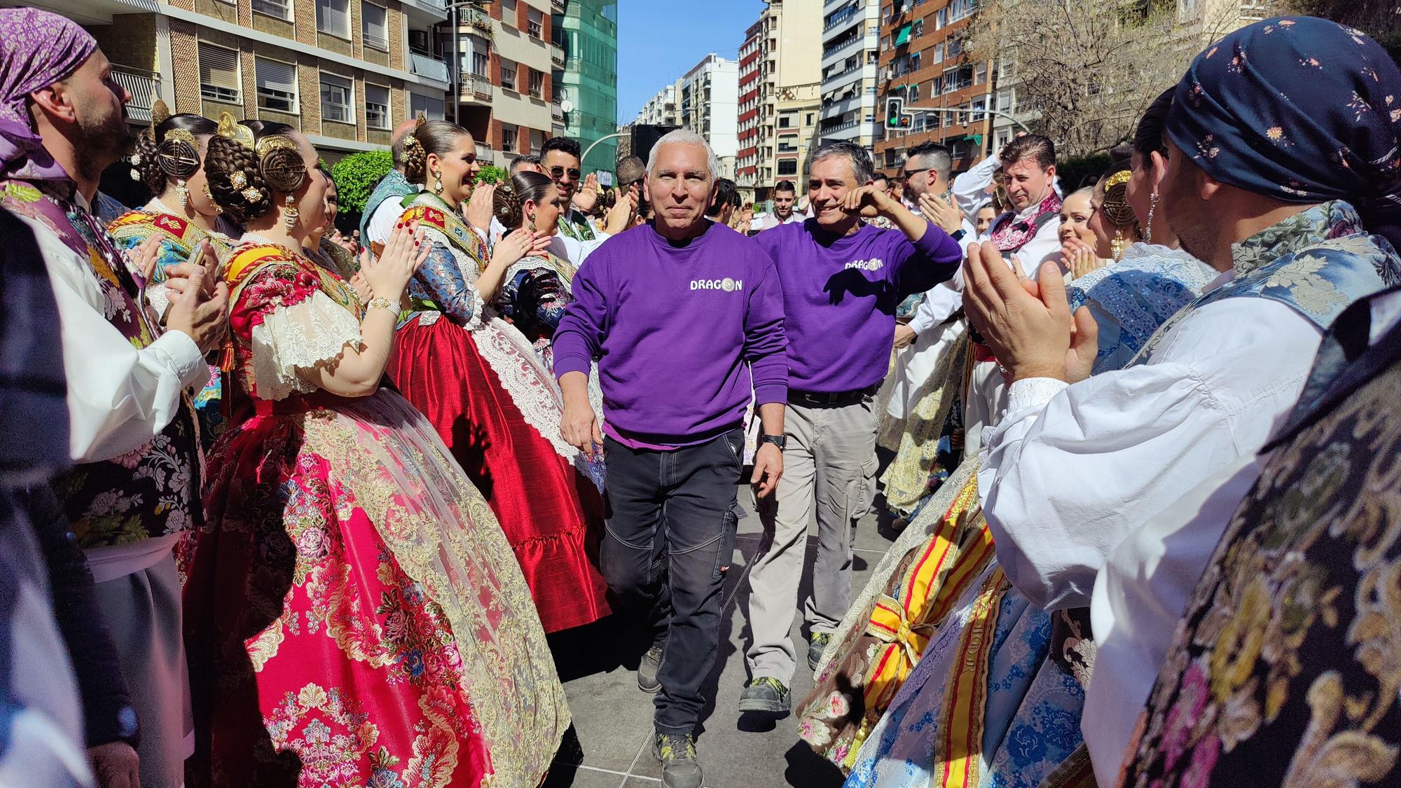 Revive la tercera 'mascletà' de las Fallas de Alzira con esta selección de fotografías