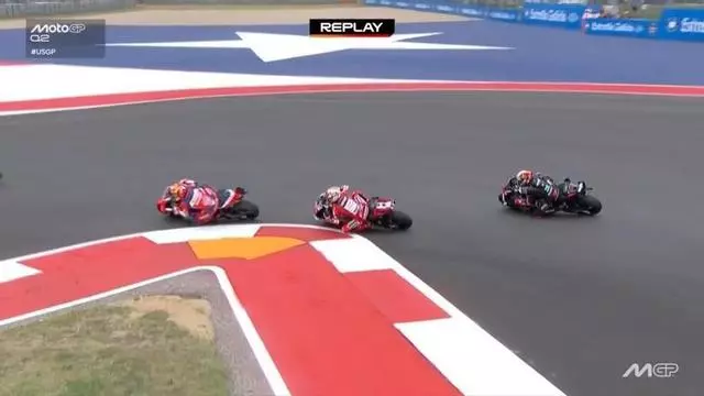 Así ha sido el 'rifirrafe' de Marc Márquez con Bezzecchi y Bastianini