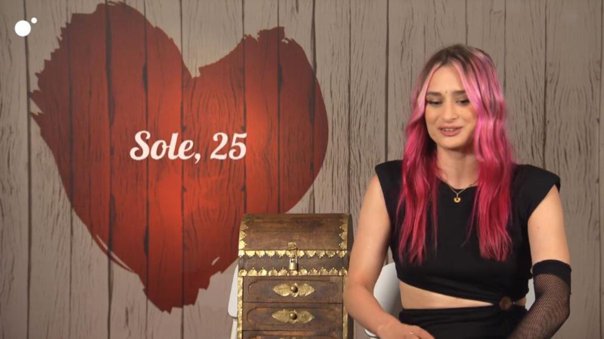 Sole y su personalidad múltiple dejan alucinado a un chico en &#039;First Dates&#039;