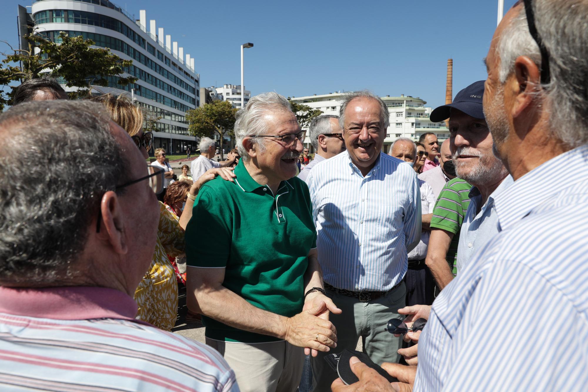 En imágenes: así fue el homenaje a Areces en Gijón