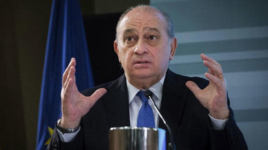 Fernández Díaz presenta el balance de la corrupción.