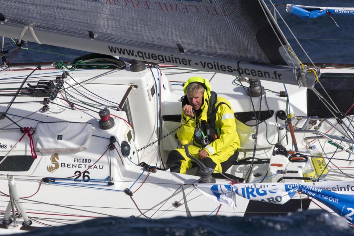 Noche infernal en la regata "Le Figaro" rumbo a Gijón