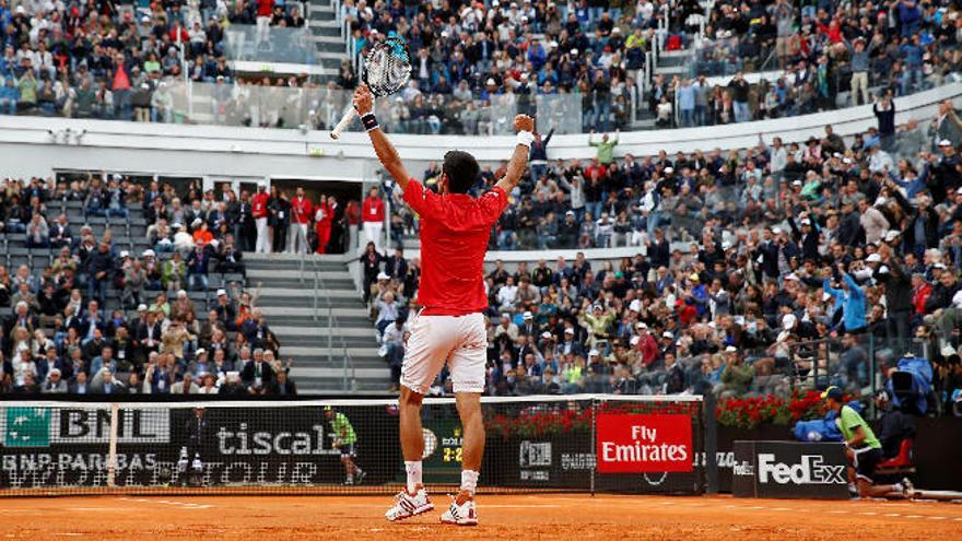 Nadal tutea a Djokovic