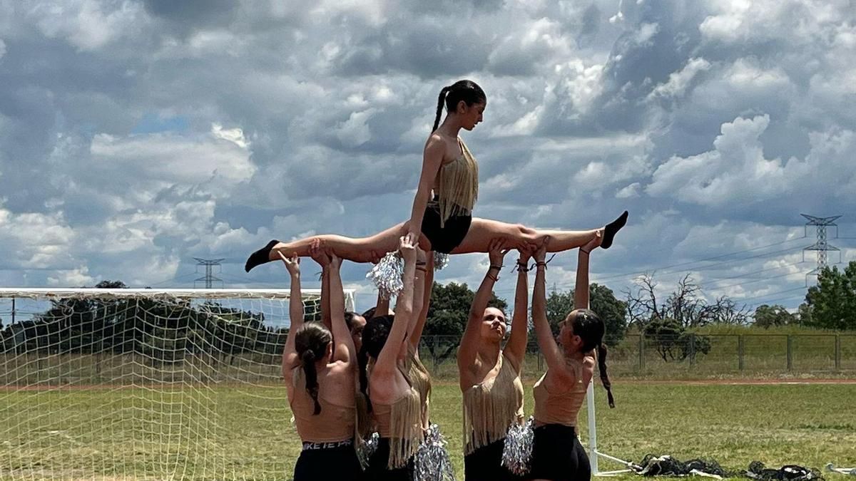 Varios jóvenes, durante una de las actividades.