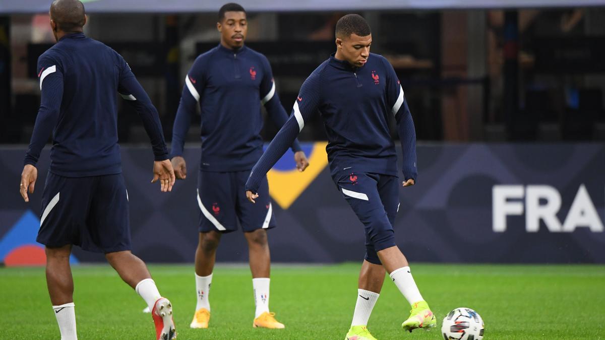 Mbappé, en el entrenamiento de Francia en San Siro