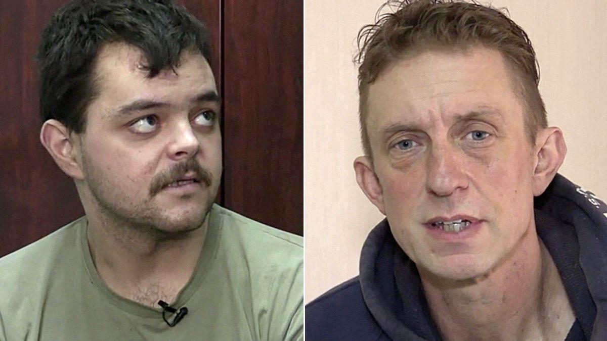 Los dos ciudadanos británicos detenidos por Rusia, Aiden Aslin y Shaun Pinner, en sendas capturas de los vídeos emitidos por la televisión estatal rusa.