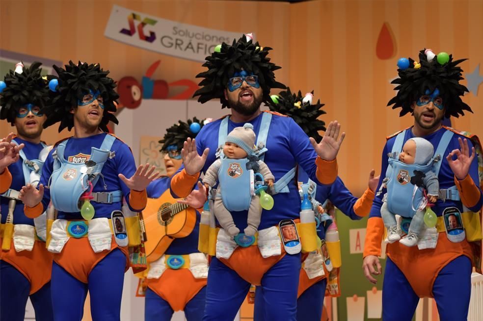 Primera sesión del concurso de murgas del Carnaval de Badajoz