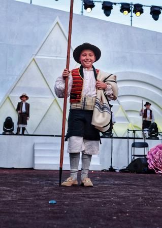 Elección de la romero y la romera infantil de las Fiestas de Mayo de Santa Cruz