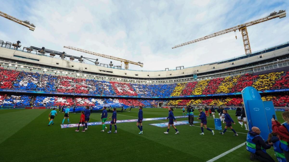 "El nostre camí", el espectacular mosaico del Camp Nou para animar al Barça femenino