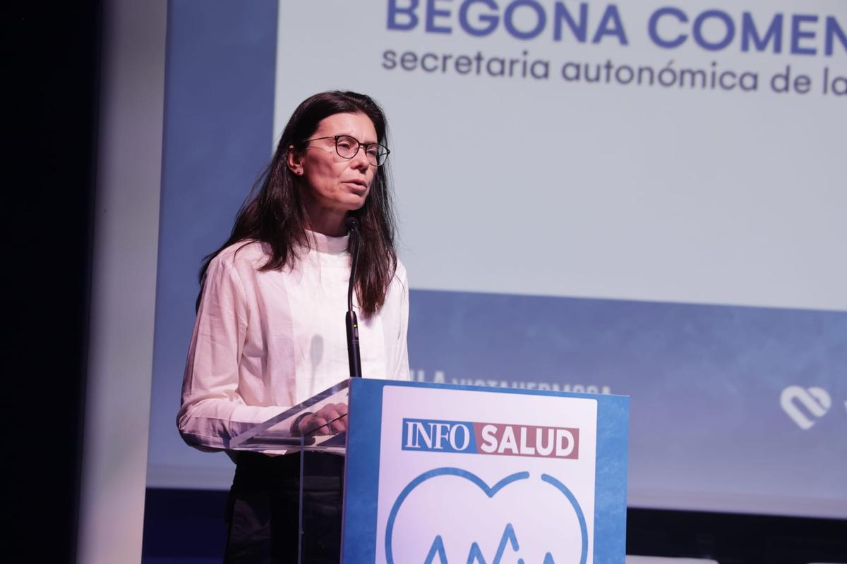 La secretaria autonómica de Sanidad, Begoña Comendador, en un acto el pasado año en el Club INFORMACIÓN