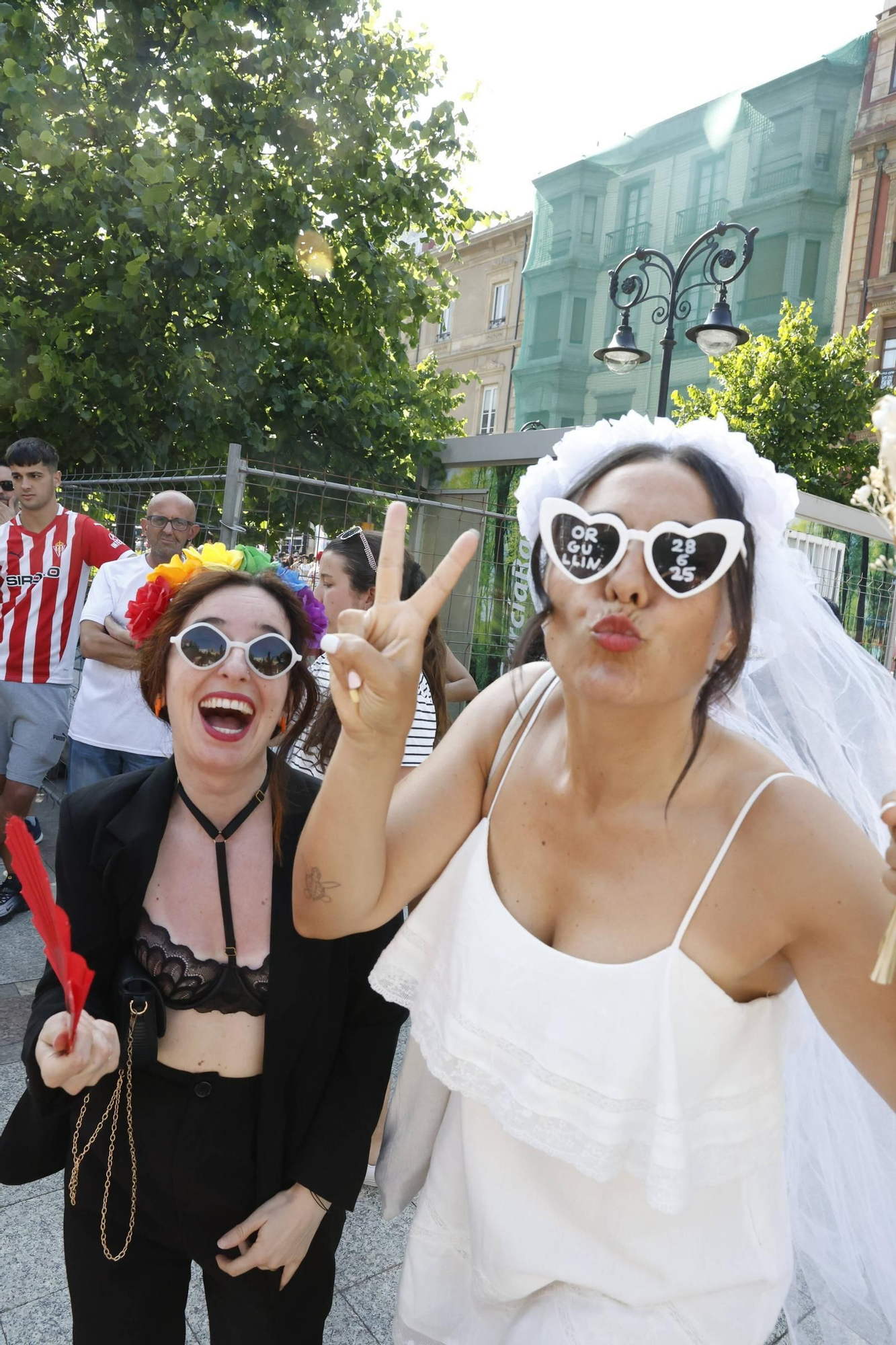 Así fue el desfile del Orgullo en Gijón (en imágenes)