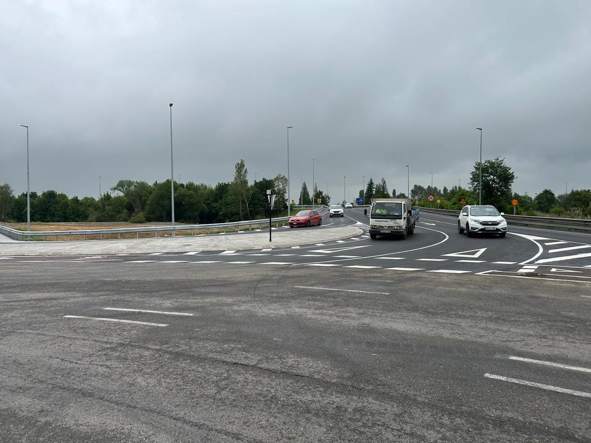 EN IMÁGENES: Inauguración de la nueva ronda de acceso a Parque Principado y vial de acceso directo desde Oviedo