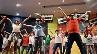 El colegio Calasancio celebra de baile en baile su festival Celebra la Vida