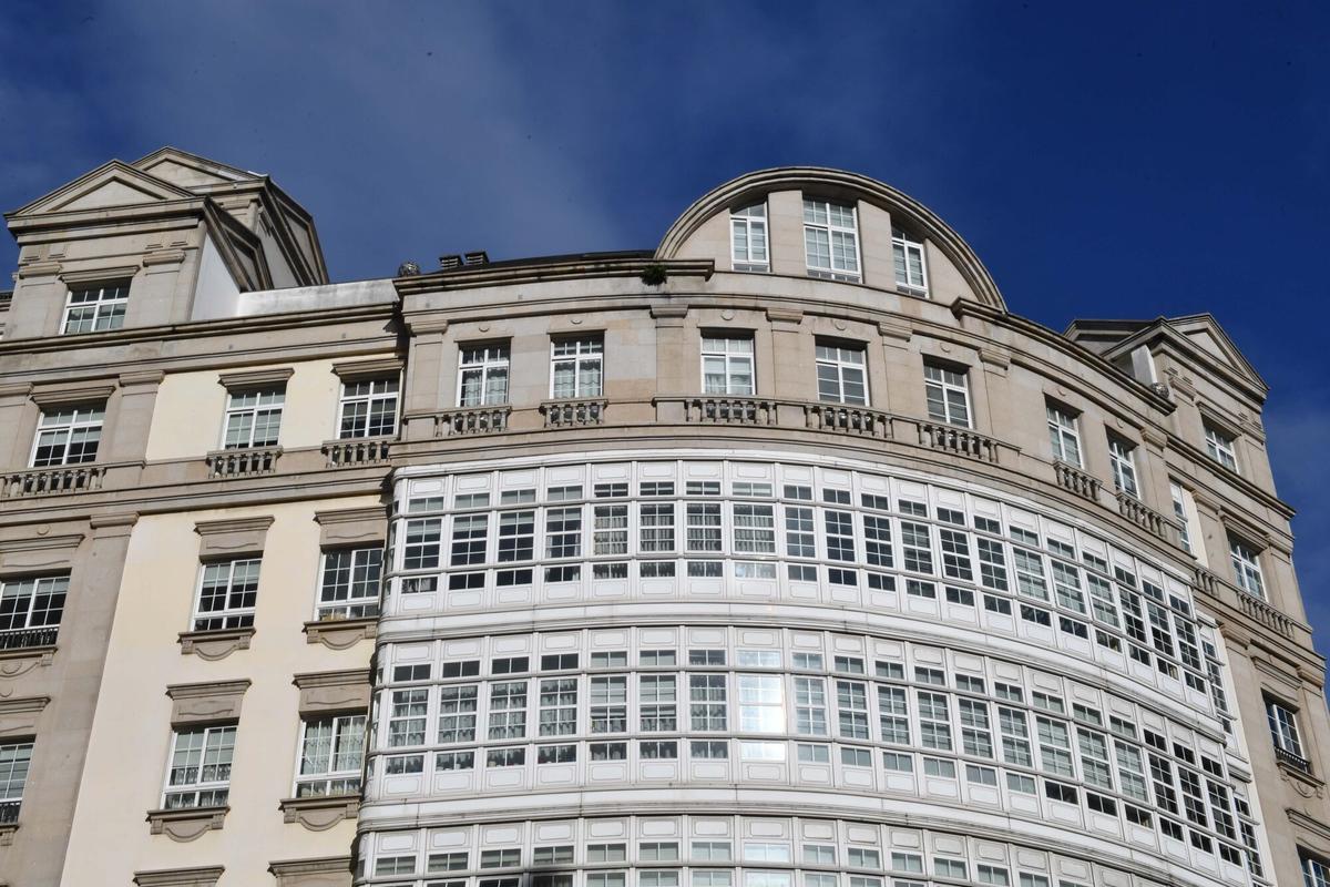 Vista parcial del antiguo edficio de Fenosa.