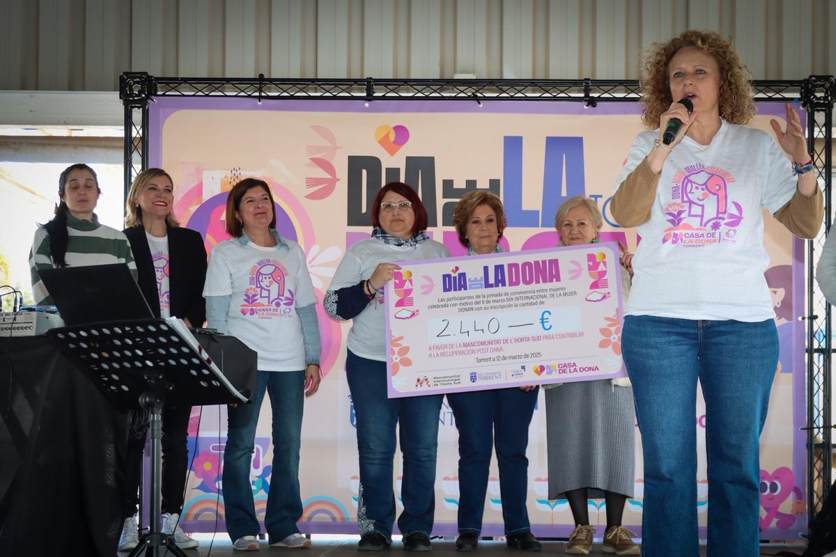 La celebración del Dia de la Dona en Torrent.