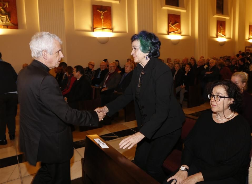 Familiares, amigos, autoridades políticas y sociedad civil despiden al exregidor de Vigo en un funeral cargado de solemnidad