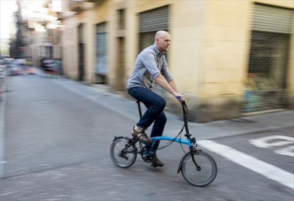 «Ja toca treure el cotxe privat de la ciutat»_MEDIA_1 «Ja toca treure el cotxe privat de la ciutat»_MEDIA_1