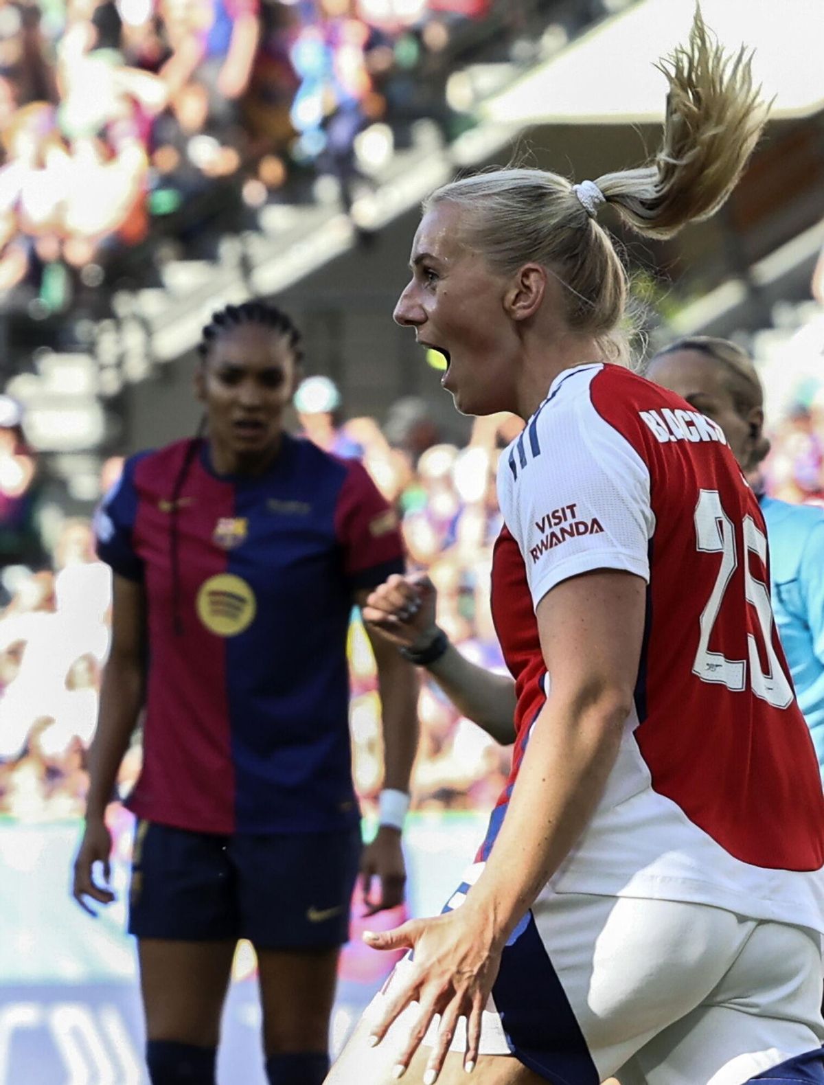 Les imatges de lArsenal - Barça de la final de la Champions femenina
