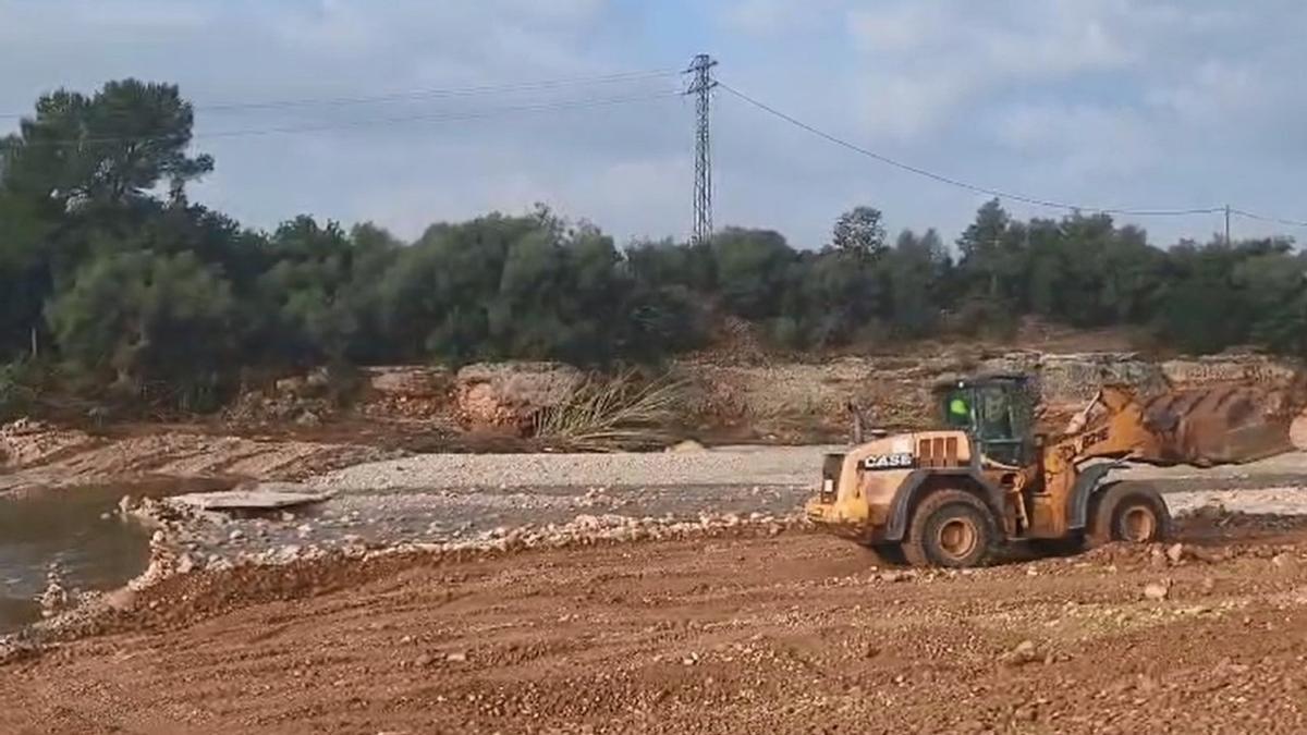 Redistribución de grava en les Terres de l'Ebre tras las lluvias de otoño de 2025.