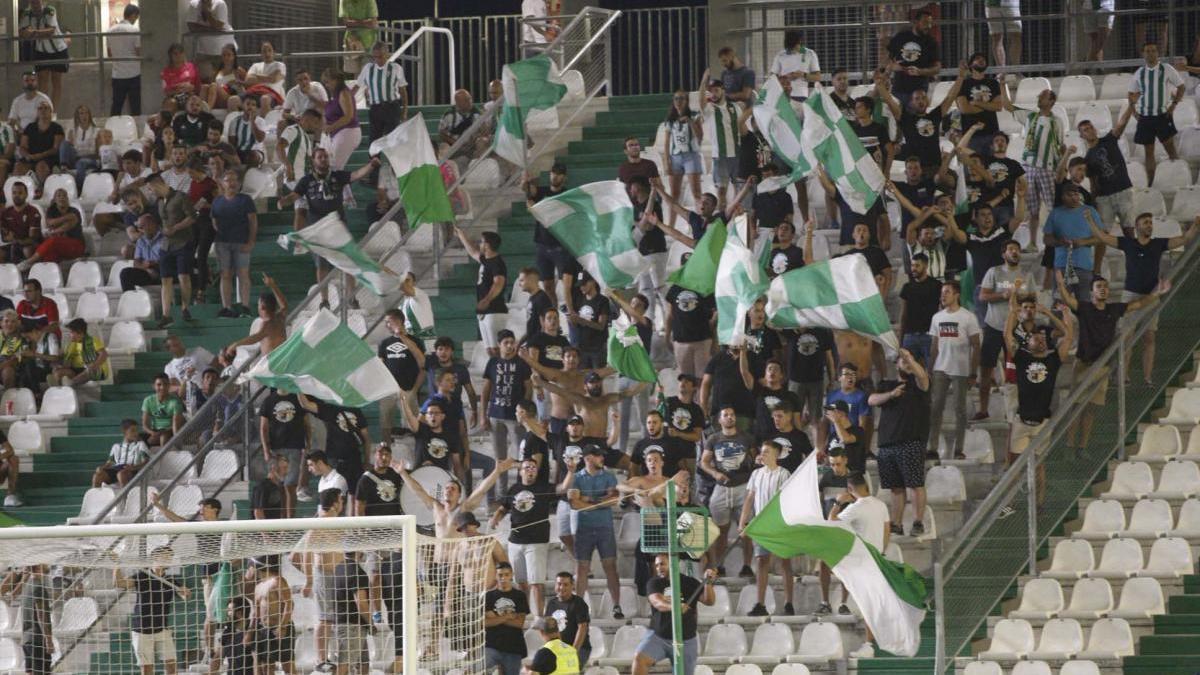 El Córdoba CF cierra la campaña de abonados con 11.176 socios