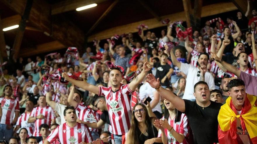 La afición del Zamora CF vuelve a superarse: 700 peticiones para ir a Sabadell y presenciar la lucha por el ascenso a Segunda