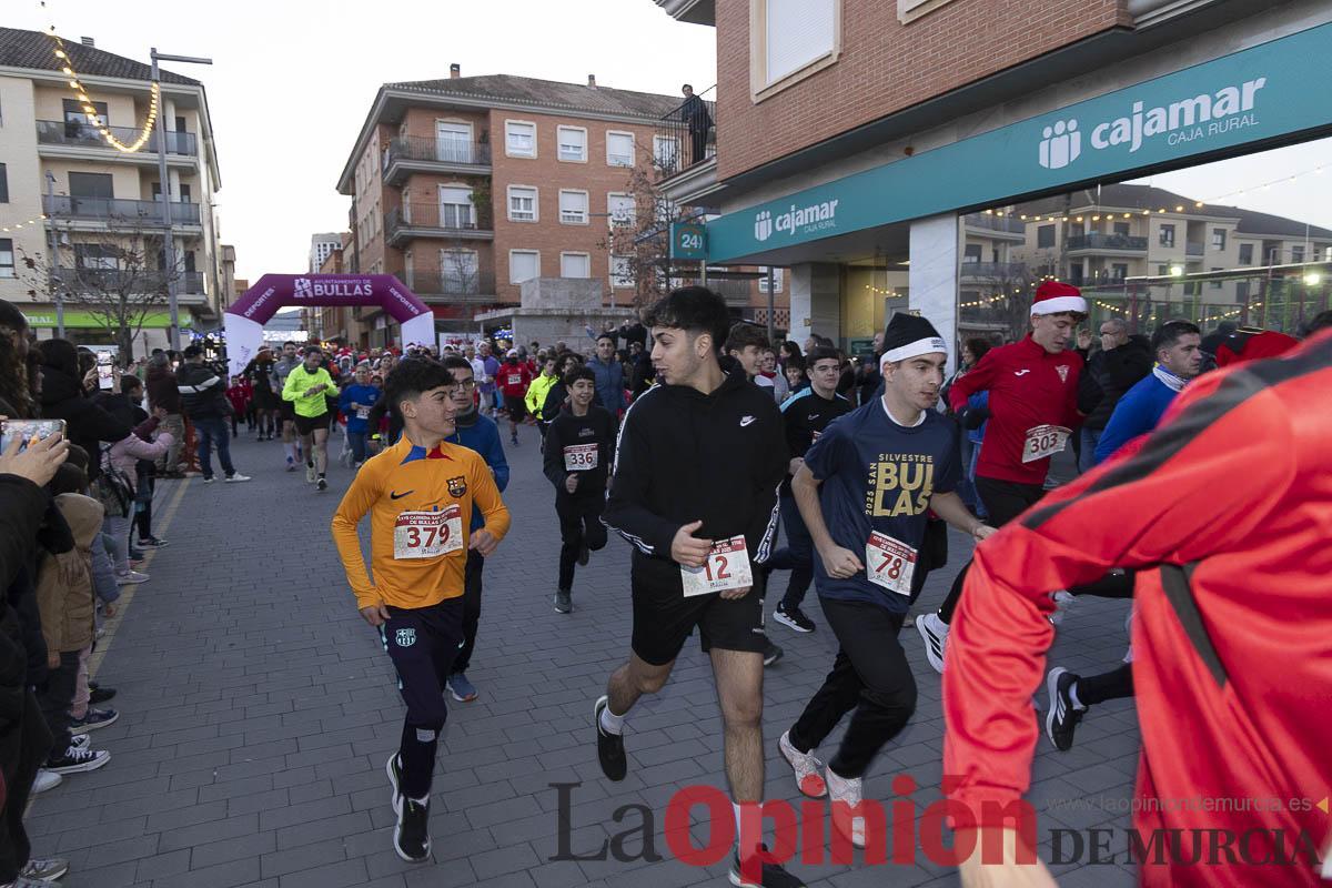 Bullas despide el año corriendo, búscate en las fotos