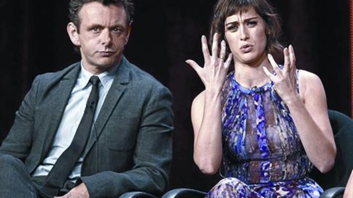 Los actores Michael Sheen y Lizzy Caplan, protagonistas de la serie de Showtime 'Masters of sex'.