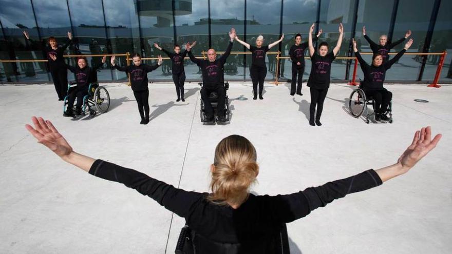 La asociación Difac protagoniza una demostración de danza integrada