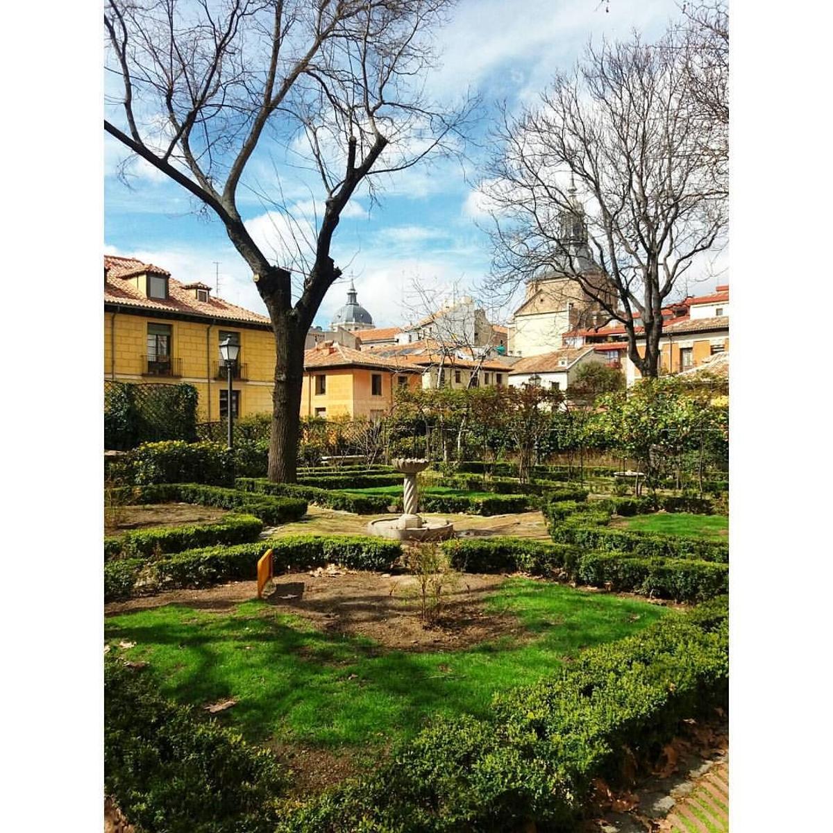 Jardines del Palacio del Príncipe de Anglona, Madrid