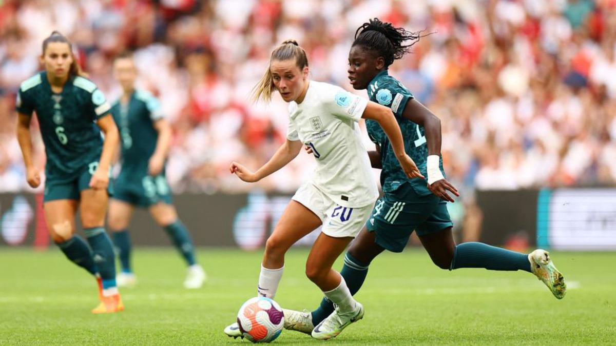 Una acció de la final de l’Eurocopa femenina. | LISI NIESNER/REUTERS
