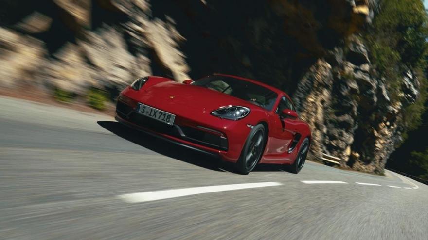 Arranca en España la comercialización de los nuevos Porsche 718 GTS 4.0