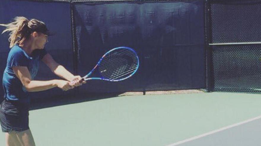 Maria Sharapova entrenando.