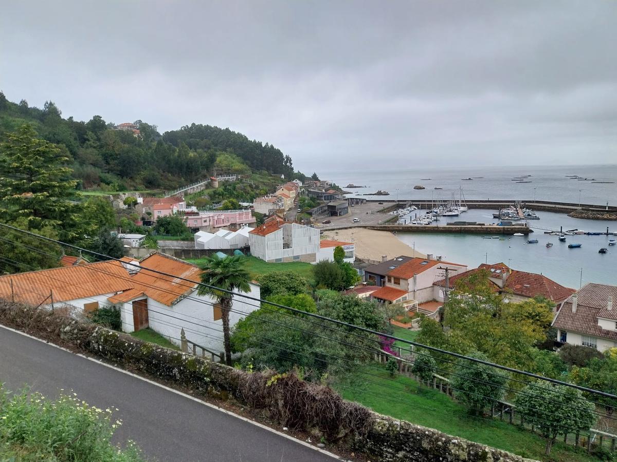 Vista de la zona de los terrenos Plan Especial de Reforma Interior (PERI) de la Praia de Beluso.