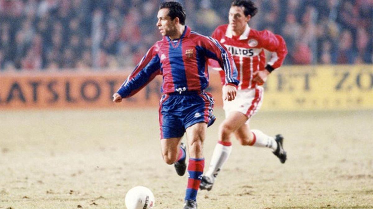 Sergi Barjuan, en una acción del partido que decidió con un gol suyo, en 1996
