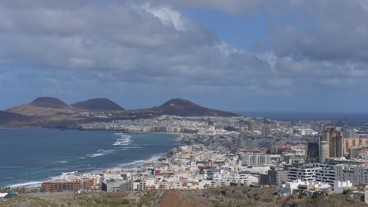 TIEMPO EN CANARIAS: El tiempo en Canarias este lunes: Cielos despejados en Gran  Canaria, Fuerteventura y Lanzarote
