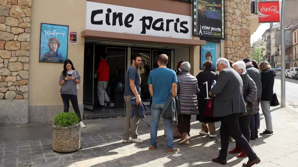 Vuelve el Cine París: Solsona recupera su sala mítica cinco años después