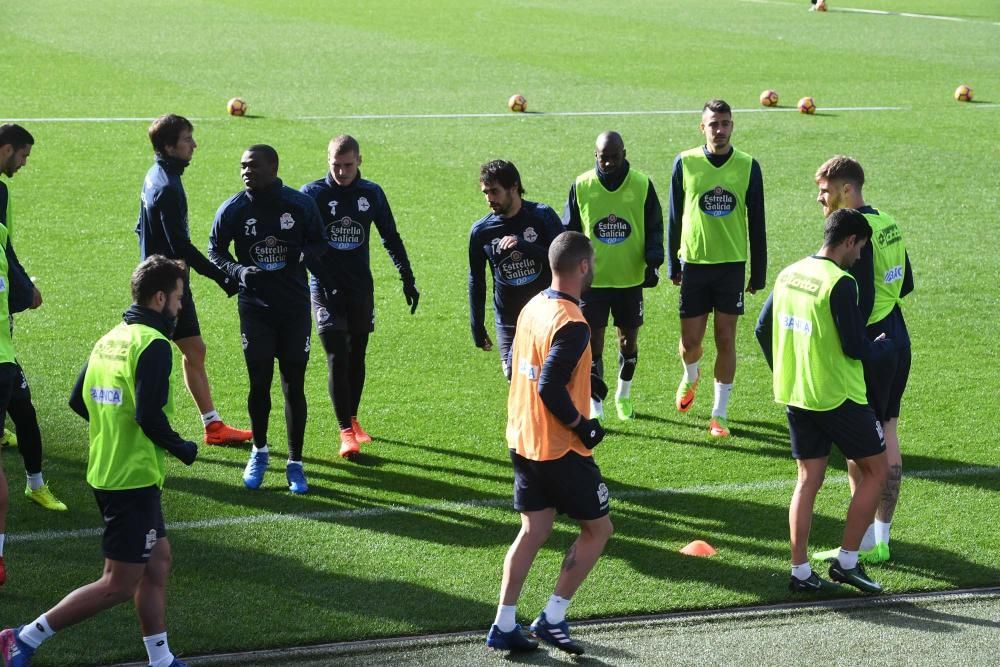 Los futbolistas completaron la última sesión previa al trascendental encuentro en Leganés.La principal novedad en la lista es Álex Bergantiños, que viaja debido a la lesión de Celso Borges.