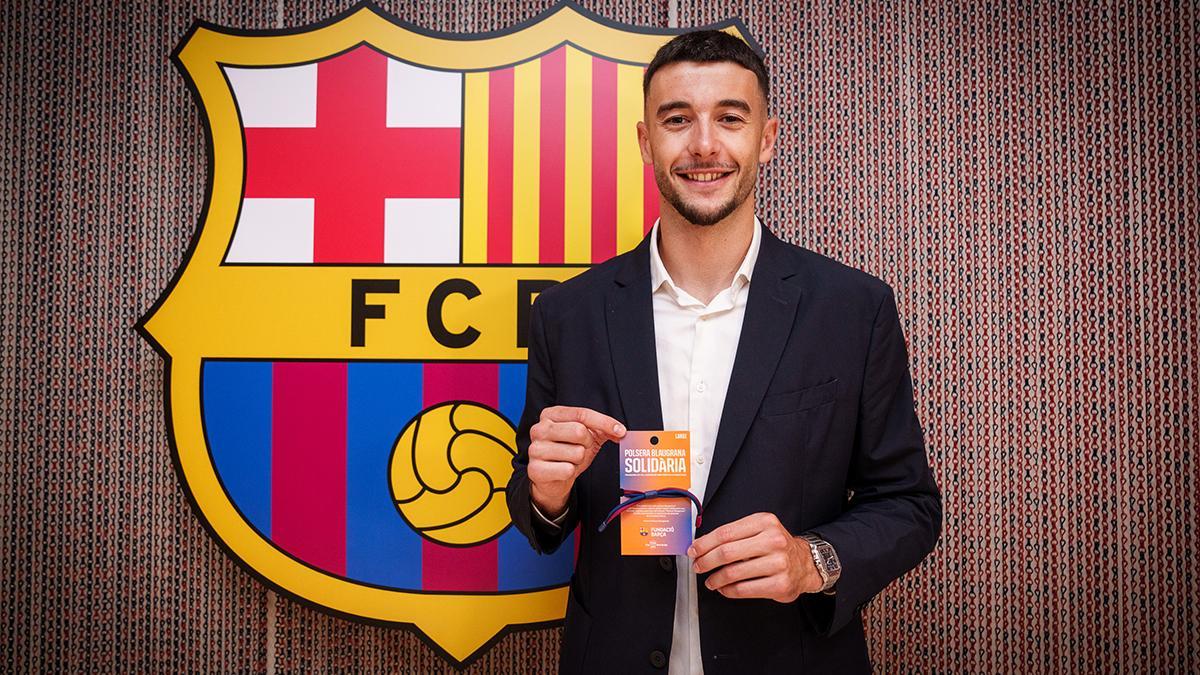Joan Garcia firma como nuevo jugador del FC Barcelona