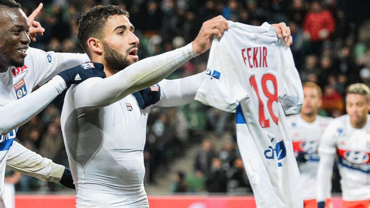 Nabil Fekir y su icónica celebración con el Olympique de Lyon