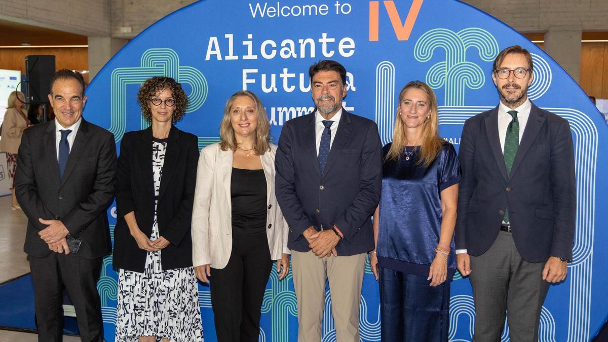 El encuentro, impulsado dentro de la estrategia Alicante Futura del Ayuntamiento de Alicante, arrancó este miércoles en el Parque Científico.