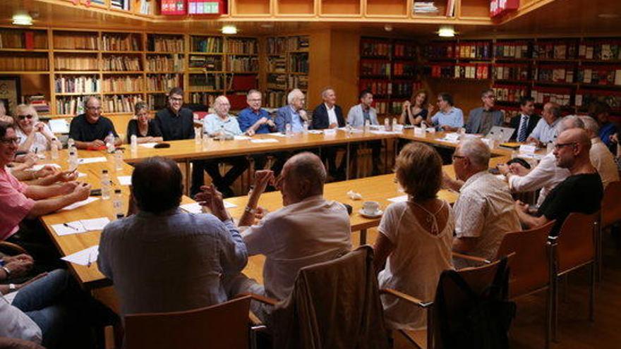 Moment de la reunió del Patronat del Teatre Lliure.