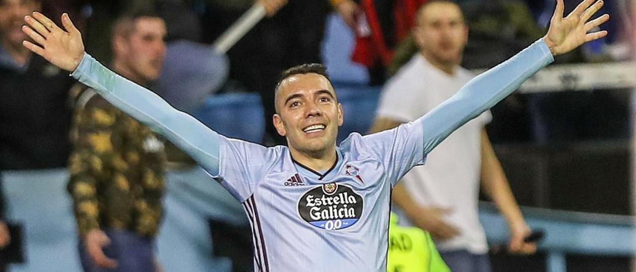 Iago Aspas celebra un gol con el Celta. // Ricardo Grobas