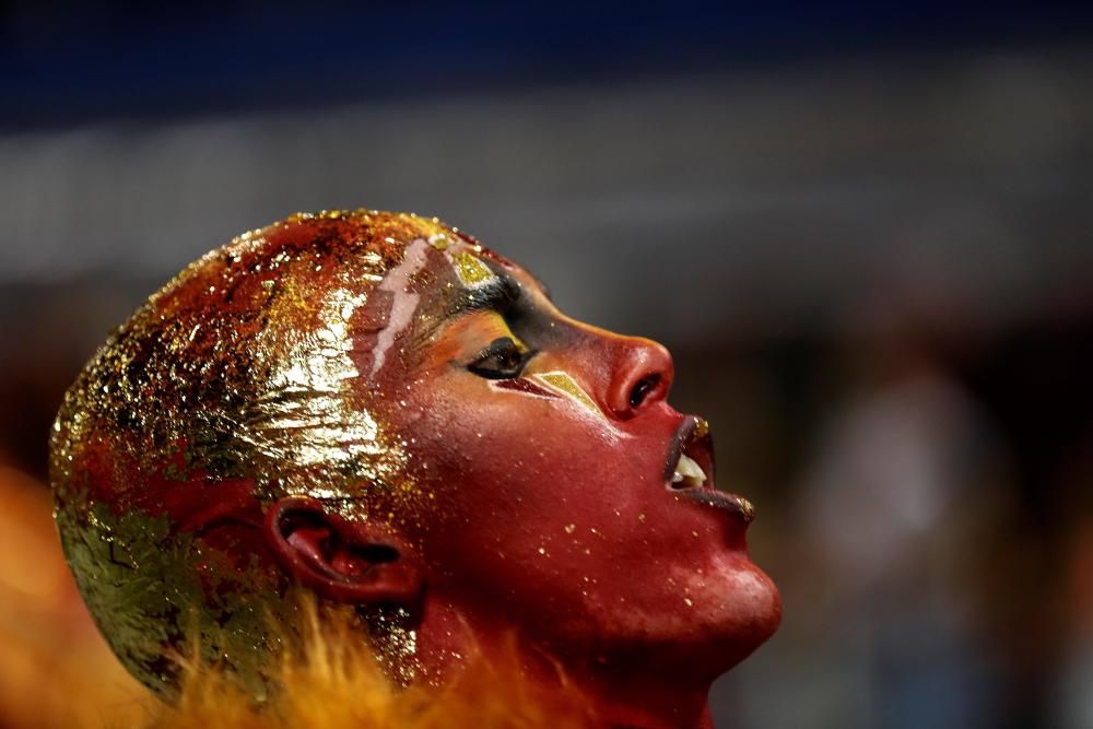 Arranca el Carnaval en Brasil al ritmo de samba.