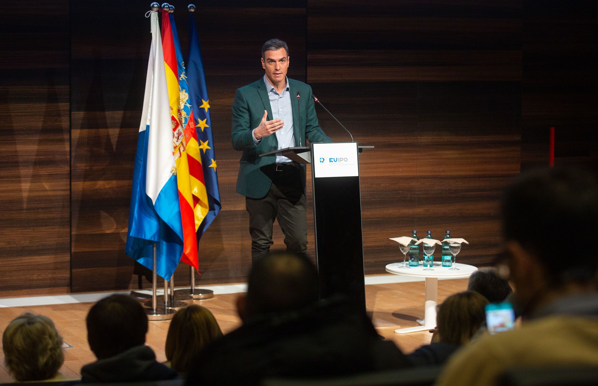 Pedro Sánchez presenta en Alicante el plan de apoyo a los jóvenes para el acceso a la vivienda