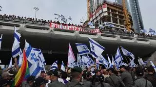 Israel aprueba la ley para blindar a Netanyahu mientras siguen las protestas