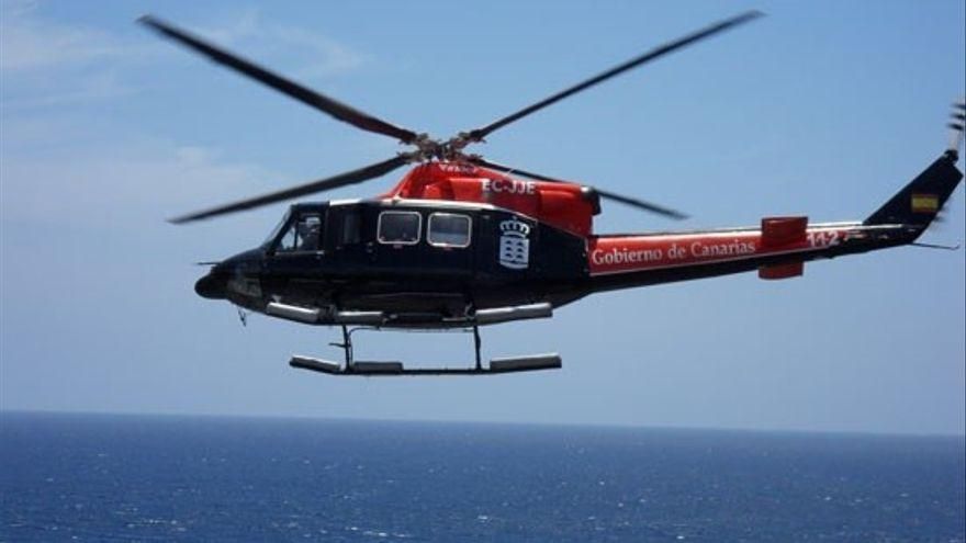 Rescued by helicopter after having an accident in the natural pools of Los Gigantes
