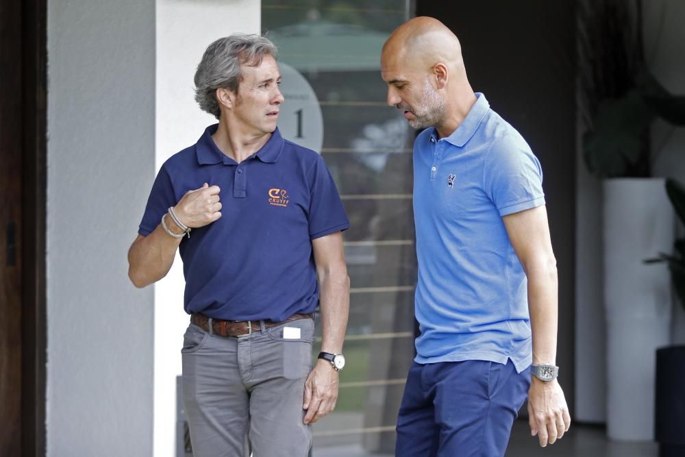 Guardiola i altres exfutbolistes disputen el torneig de golf a Caldes de Malavella