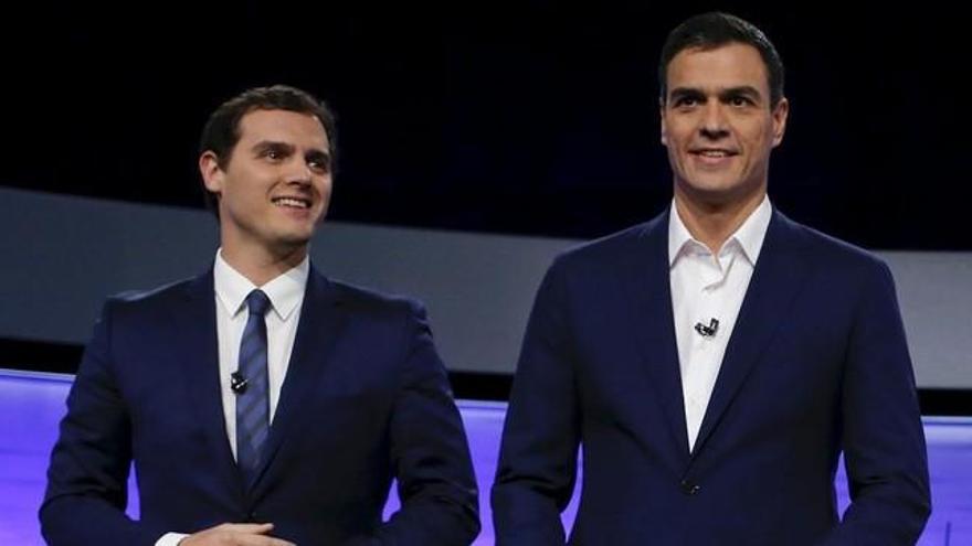 Sánchez y Rivera se reunen y acuerdan mantener encuentros periódicos