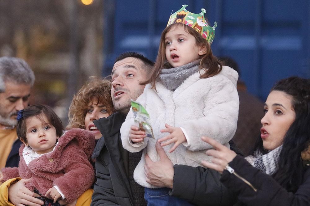 Los Reyes Magos recorren las calles de Córdoba