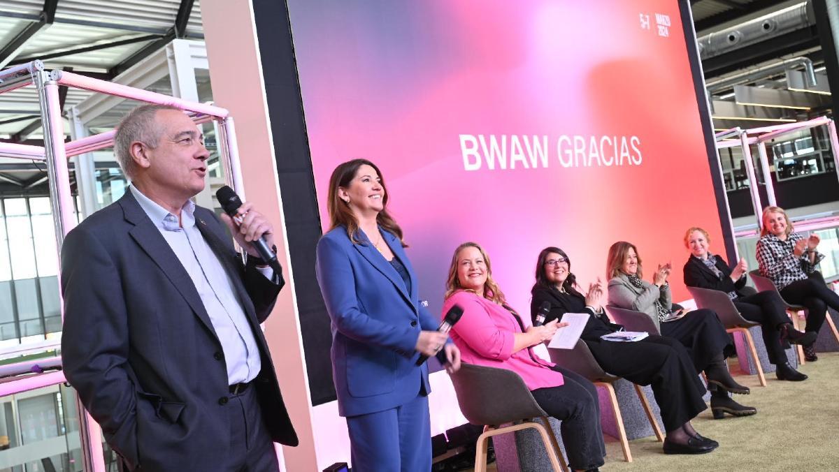 Acte de cloenda de ledició passada del BWAW.